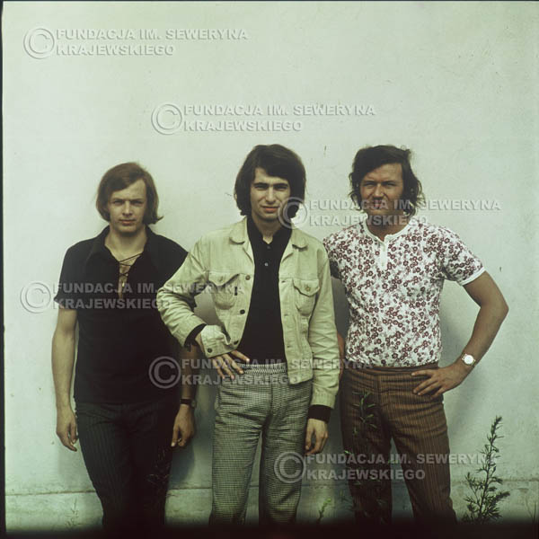 # 1108 - Czerwone Gitary 1970r. Jerzy Skrzypczyk, Seweryn Krajewski, Bernard Dornowski.