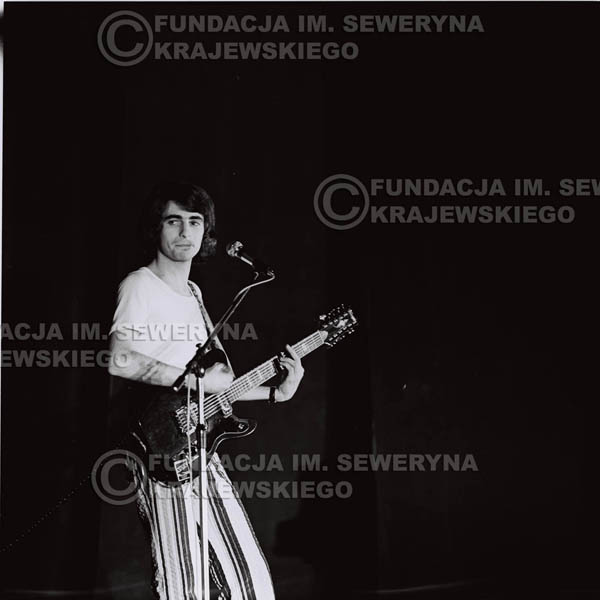 # 1447 - 1973r. koncert Czerwonych Gitar w Poznaniu w składzie: Bernard Dornowski, Seweryn Krajewski, Jerzy Skrzypczyk.