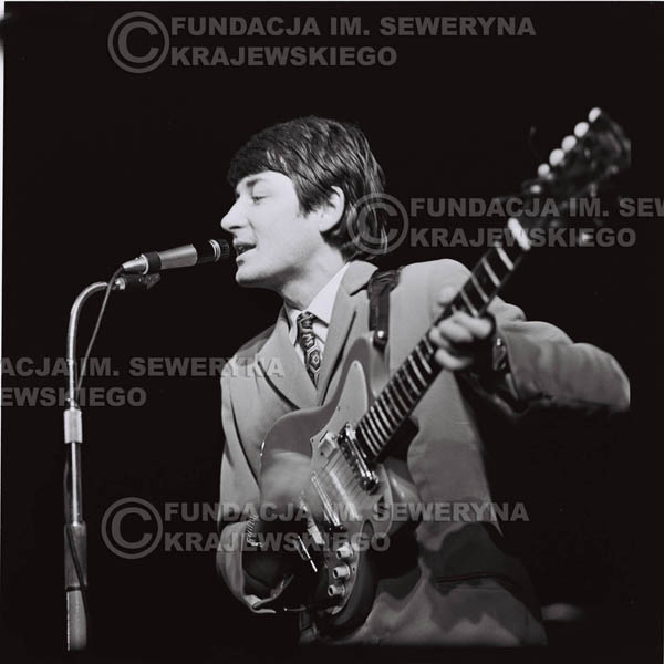 # 146 - Krzysztof Klenczon koncert Czerwonych Gitar w Lęborku, 1966r.