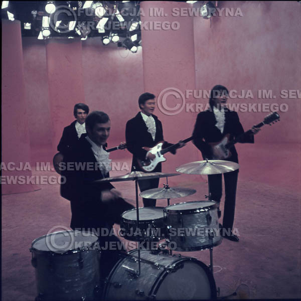 # 353 - Czerwone Gitary 1967r, telewizja w Warszawie, promocja trzeciej płyty