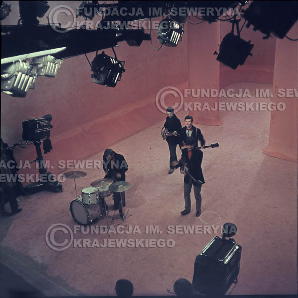 # 357 - Czerwone Gitary 1967r, telewizja w Warszawie, promocja trzeciej płyty
