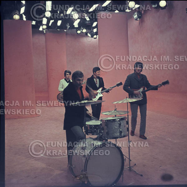 # 361 - Czerwone Gitary 1967r, telewizja w Warszawie, promocja trzeciej płyty