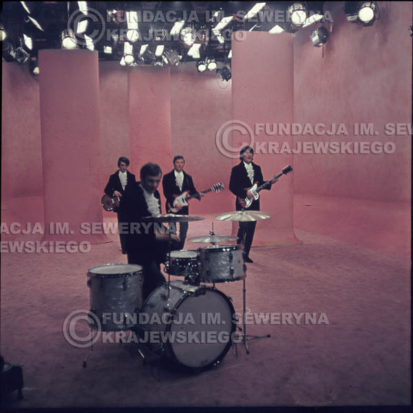 # 363 - Czerwone Gitary 1967r, telewizja w Warszawie, promocja trzeciej płyty