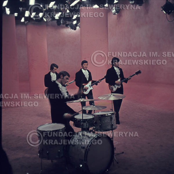 # 364 - Czerwone Gitary 1967r, telewizja w Warszawie, promocja trzeciej płyty