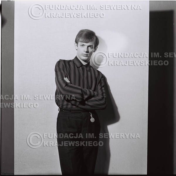 # 426 - Jerzy Skrzypczyk, sesja zdjęciowa do płyty pt: 'Czerwone Gitary 3', 1967r.