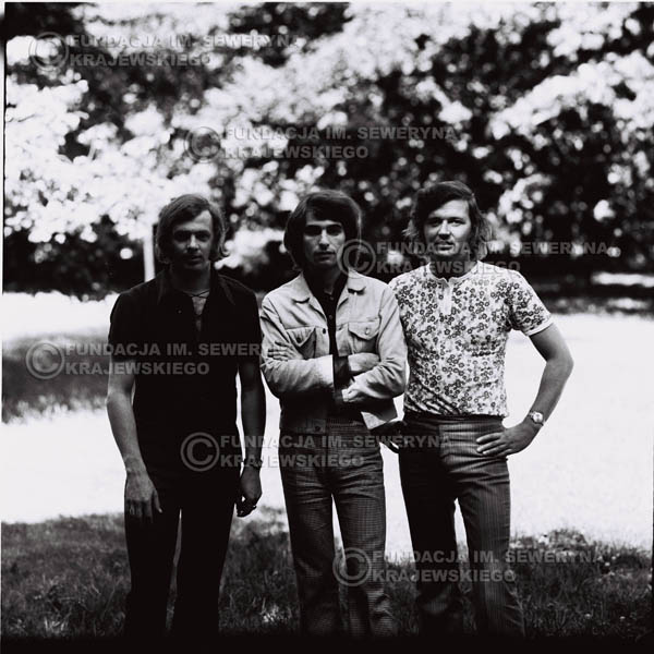 # 693 - 1970r. Czerwone Gitary w składzie: Seweryn Krajewski, Bernard Dornowski, Jerzy Skrzypczyk.