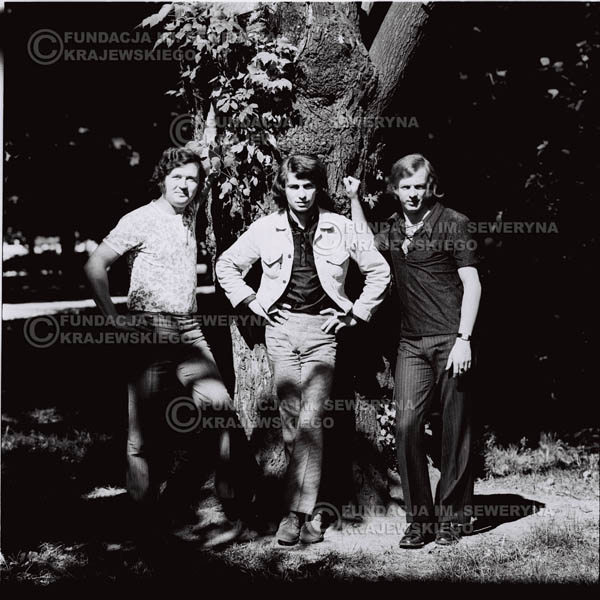 # 697 - 1970r. Czerwone Gitary w składzie: Seweryn Krajewski, Bernard Dornowski, Jerzy Skrzypczyk.