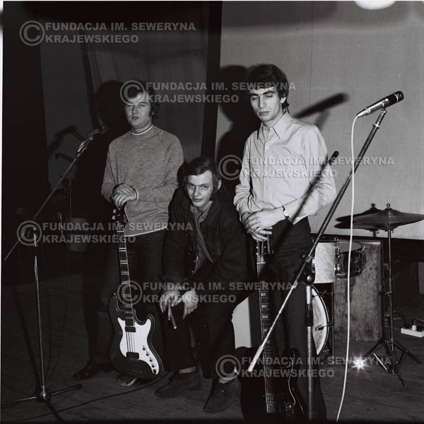 # 731 - Czerwone Gitary 1970r. w składzie: Seweryn Krajewski, Jerzy Skrzypczyk i Bernard Dornowski