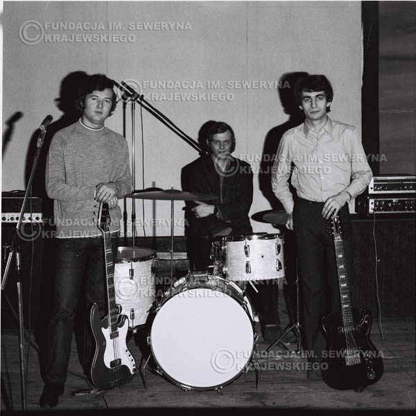 # 733 - Czerwone Gitary 1970r. w składzie: Seweryn Krajewski, Jerzy Skrzypczyk i Bernard Dornowski