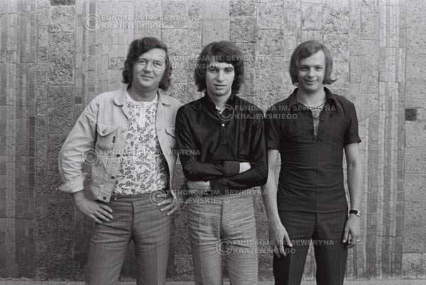 # 786 - 1970r. Warszawa, Czerwone Gitary w składzie: Seweryn Krajewski, Bernard Dornowski, Jerzy Skrzypczyk