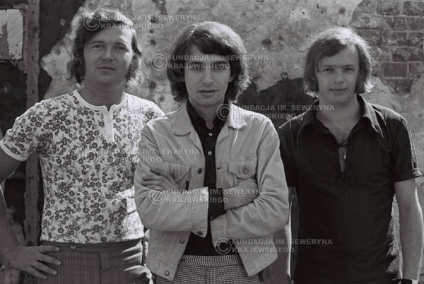 # 802 - 1970r. Warszawa, Czerwone Gitary w składzie: Seweryn Krajewski, Bernard Dornowski, Jerzy Skrzypczyk
