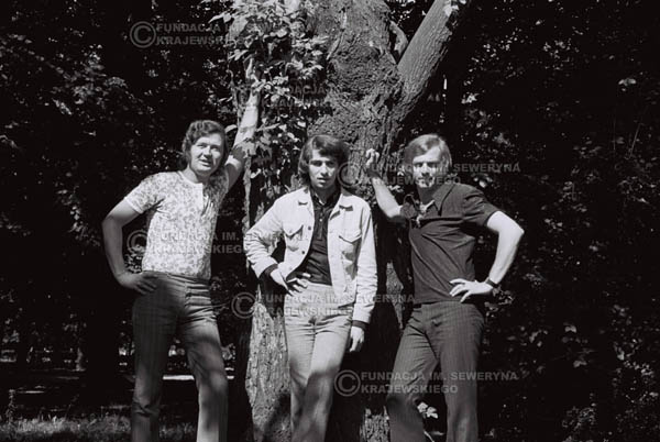 # 822 - 1970r. Warszawa, Czerwone Gitary w składzie: Seweryn Krajewski, Bernard Dornowski, Jerzy Skrzypczyk