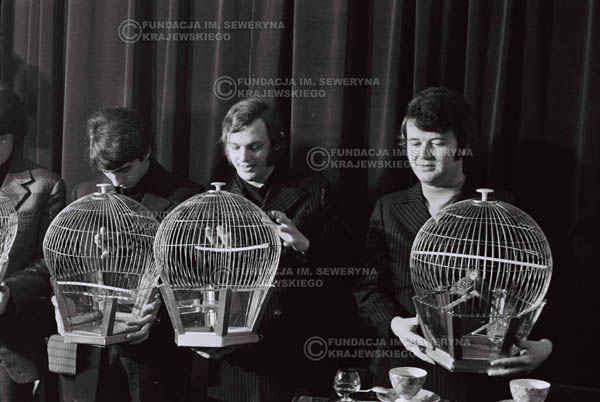 # 850 - 1968r. 'Zgaduj Zgadula' (program tv, papugi jako główna nagroda)