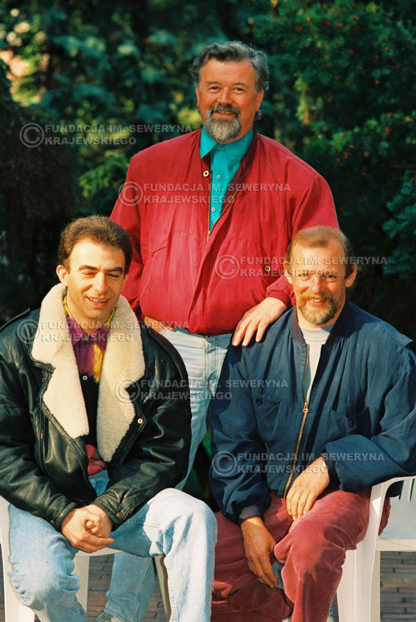 # 934 - 1991r. sesja zdjęciowa w Michalinie, Czerwone Gitary w składzie: Seweryn Krajewski, Bernard Dornowski, Jerzy Skrzypczyk