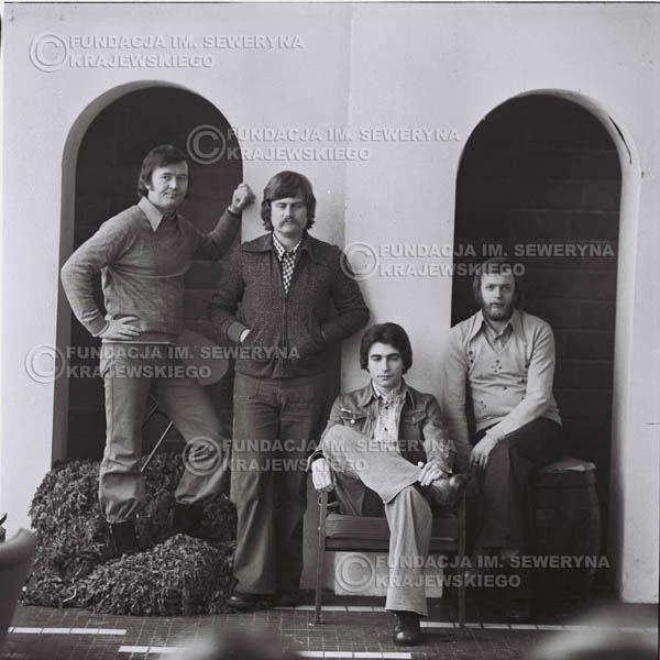 # 977 - 1975r. Od lewej: Bernard Dornowski, Ryszard Kaczmarek, Seweryn Krajewski, Jerzy Skrzypczyk