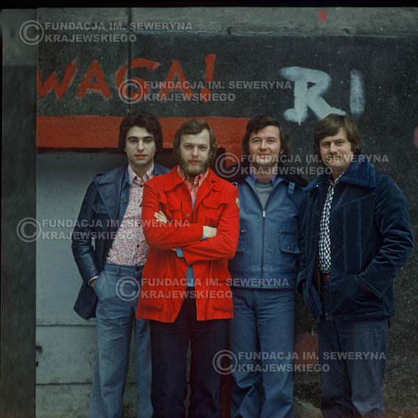 # 1202 - 1975r. od lewej: Seweryn Krajewski, Jerzy Skrzypczyk, Bernard Dornowski, Ryszard Kaczmarek.