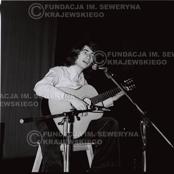 # 1440 - 1973r. koncert Czerwonych Gitar w Poznaniu w składzie: Bernard Dornowski, Seweryn Krajewski, Jerzy Skrzypczyk.