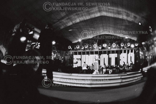 # 1521 - 1980r. Czwarty Międzynarodowy Festiwal Piosenki Interwizja w Sopocie.