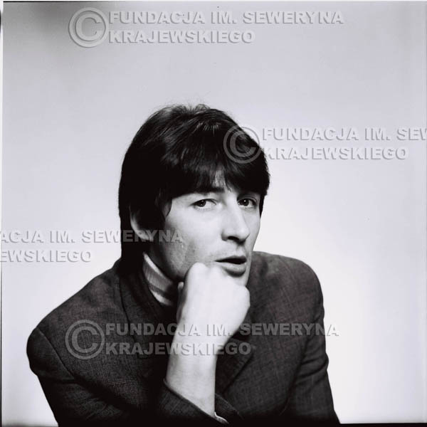# 172 - 1967r. Krzysztof Klenczon sesja zdjęciowa do płyty pt: 'Czerwone Gitary 3'