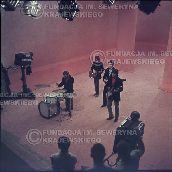 # 358 - Czerwone Gitary 1967r, telewizja w Warszawie, promocja trzeciej płyty