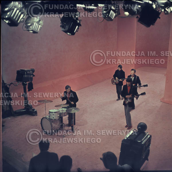 # 359 - Czerwone Gitary 1967r, telewizja w Warszawie, promocja trzeciej płyty