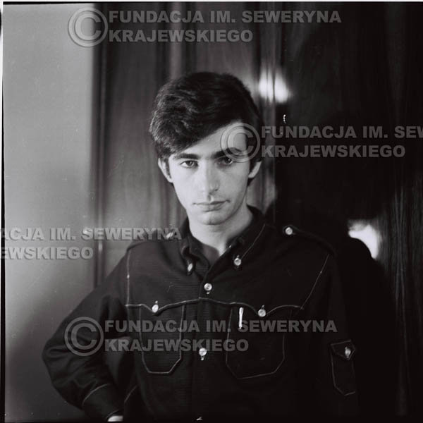 # 386 - Seweryn Krajewski, 1967r. sesja w Sopocie (zdjęcia dla fanów do autografów)