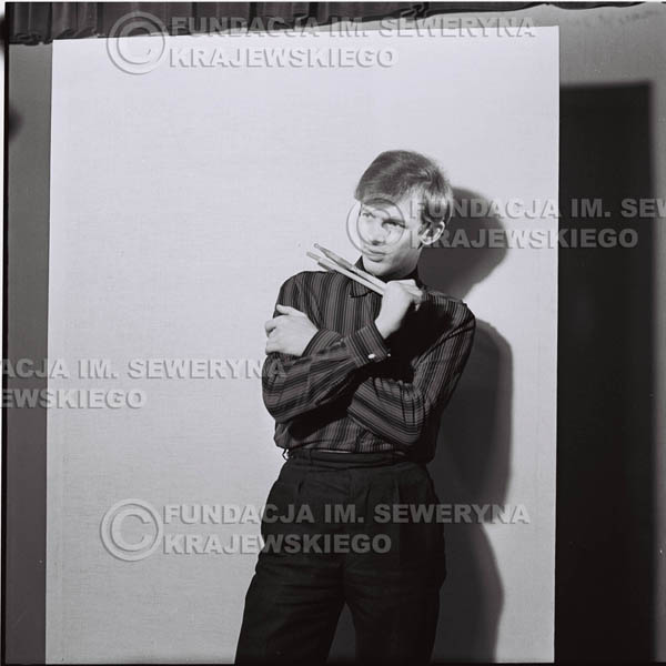 # 427 - Jerzy Skrzypczyk, sesja zdjęciowa do płyty pt: 'Czerwone Gitary 3', 1967r.
