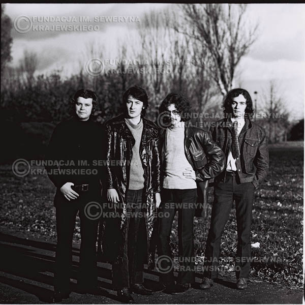 # 495 - 'Trzy Korony' 1970r. W składzie: od lewej: Ryszard Klenczon , Krzysztof Klenczon, Grzegorz Andrian i Piotr Stajkowski