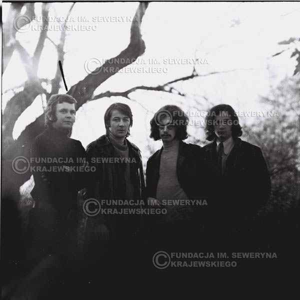 # 499 - 'Trzy Korony' 1970r. W składzie: od lewej: Ryszard Klenczon , Krzysztof Klenczon, Grzegorz Andrian i Piotr Stajkowski