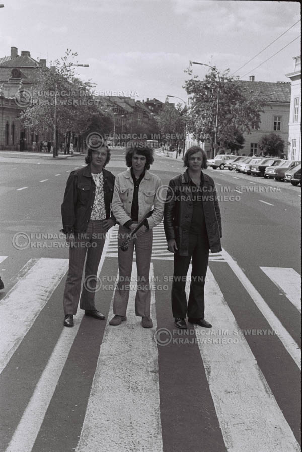 # 762 - 1970r. Warszawa, Czerwone Gitary w składzie: Seweryn Krajewski, Bernard Dornowski, Jerzy Skrzypczyk
