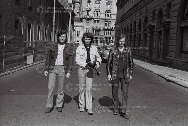 # 777 - 1970r. Warszawa, Czerwone Gitary w składzie: Seweryn Krajewski, Bernard Dornowski, Jerzy Skrzypczyk