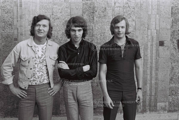 # 798 - 1970r. Warszawa, Czerwone Gitary w składzie: Seweryn Krajewski, Bernard Dornowski, Jerzy Skrzypczyk
