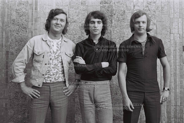 # 801 - 1970r. Warszawa, Czerwone Gitary w składzie: Seweryn Krajewski, Bernard Dornowski, Jerzy Skrzypczyk