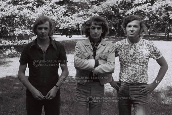 # 804 - 1970r. Warszawa, Czerwone Gitary w składzie: Seweryn Krajewski, Bernard Dornowski, Jerzy Skrzypczyk
