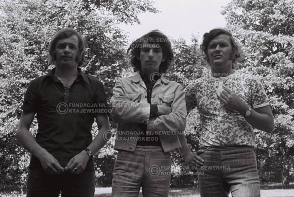 # 805 - 1970r. Warszawa, Czerwone Gitary w składzie: Seweryn Krajewski, Bernard Dornowski, Jerzy Skrzypczyk
